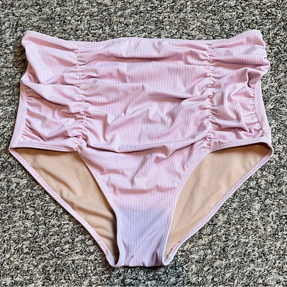 Kortni Jeane Maternity High waist Bikini Bottom size Medium